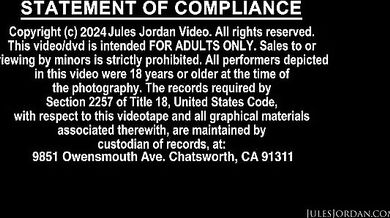 ميلف ممحونة تحب زبر كبير