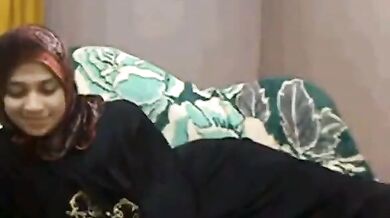 شرموطة شهوانية