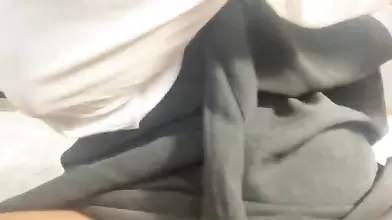 مصرية تحتاج الى رفيق