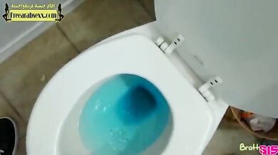 المتعة جنسية في الحمام