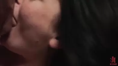 سكس عنيف مع اجمل ممتلة