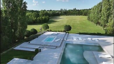 امي ألجريئة في سكس امهات - سكس امهات